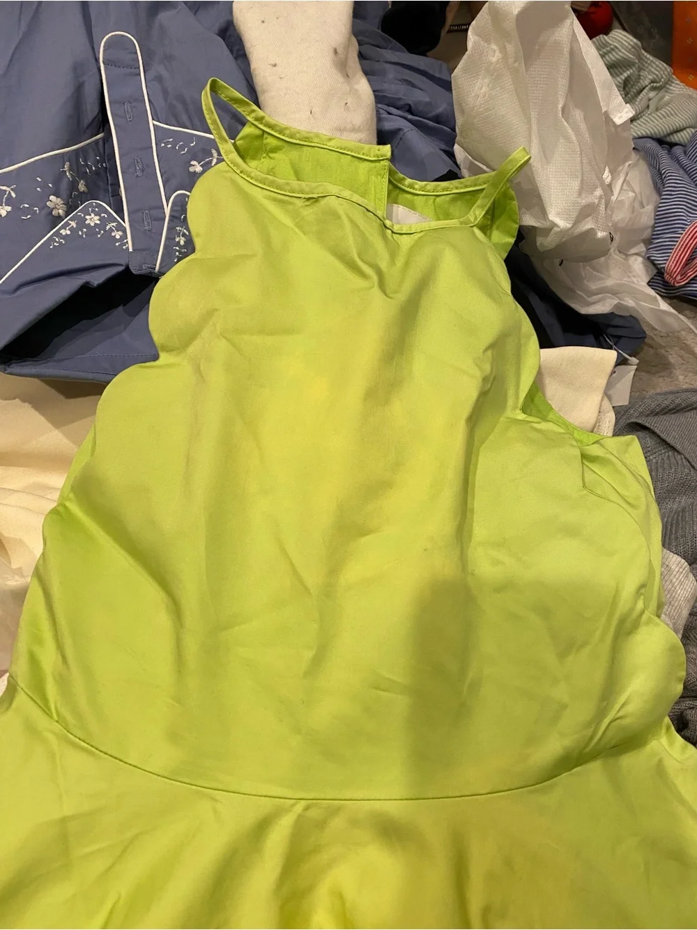 JACADI Neon Lime Green Sleeveless Scallop Dress with Graphic Panel - Picture 4 of 5